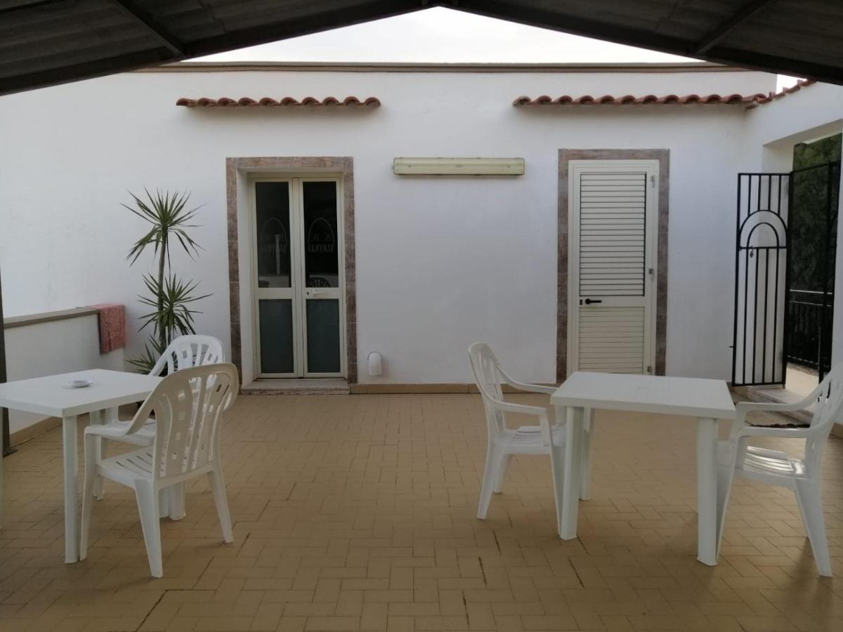 Sicilia Mare Hotel Porto Palo Exterior photo
